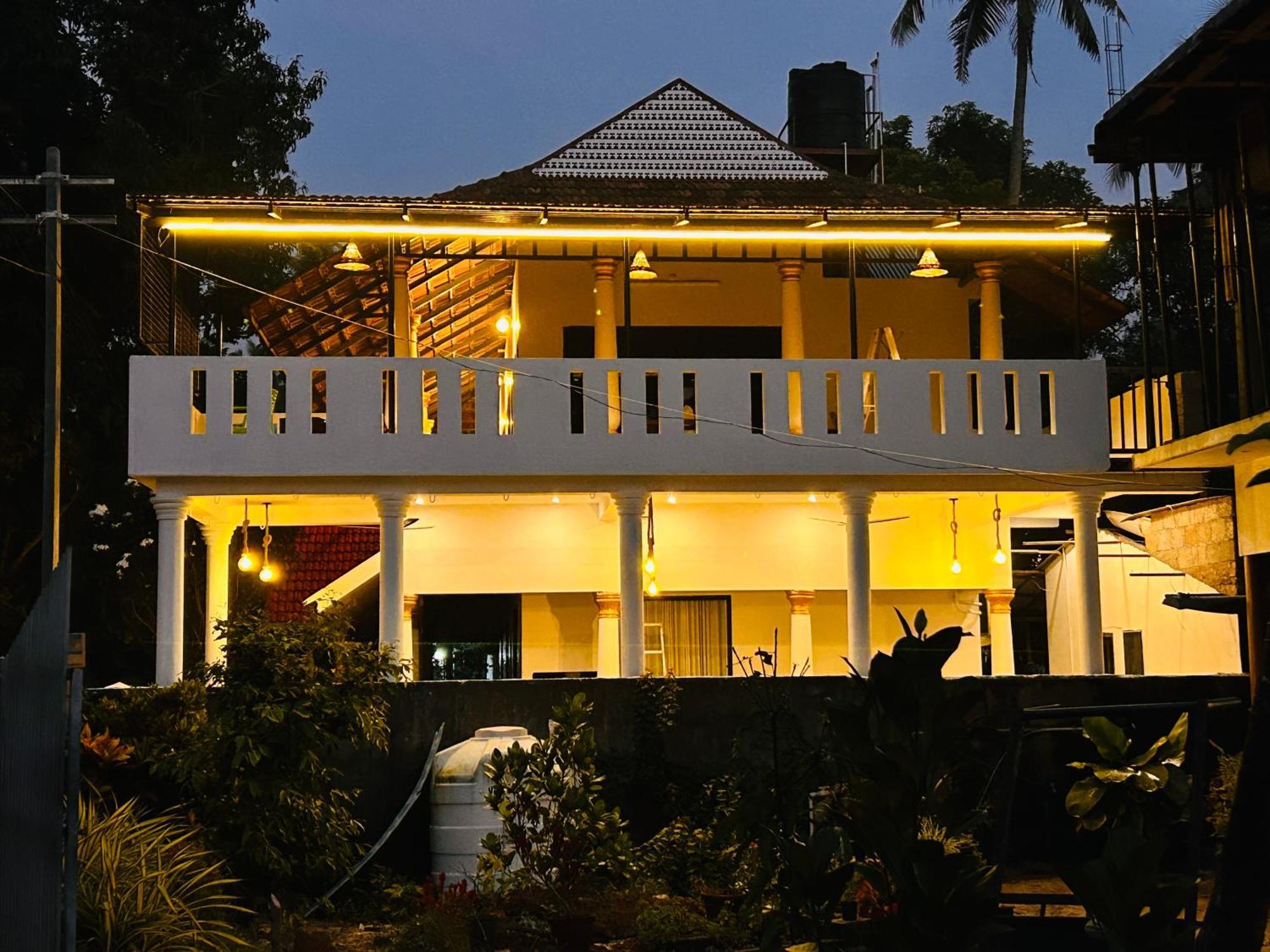 Marari Beach Cleetus Homestay Марарикулам Экстерьер фото